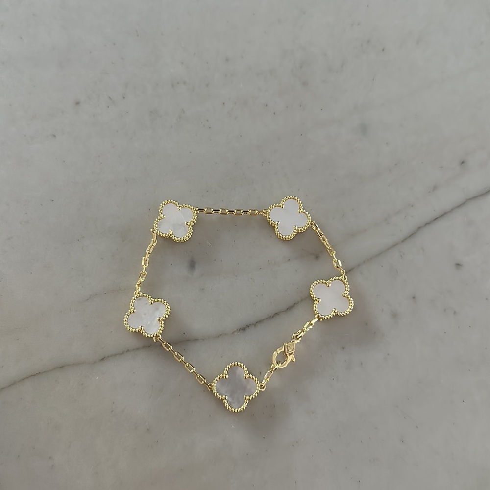 Van Cleef & Arpels bracelet